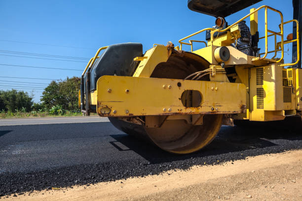 Best Decorative Driveway Pavers  in Tremont, IL